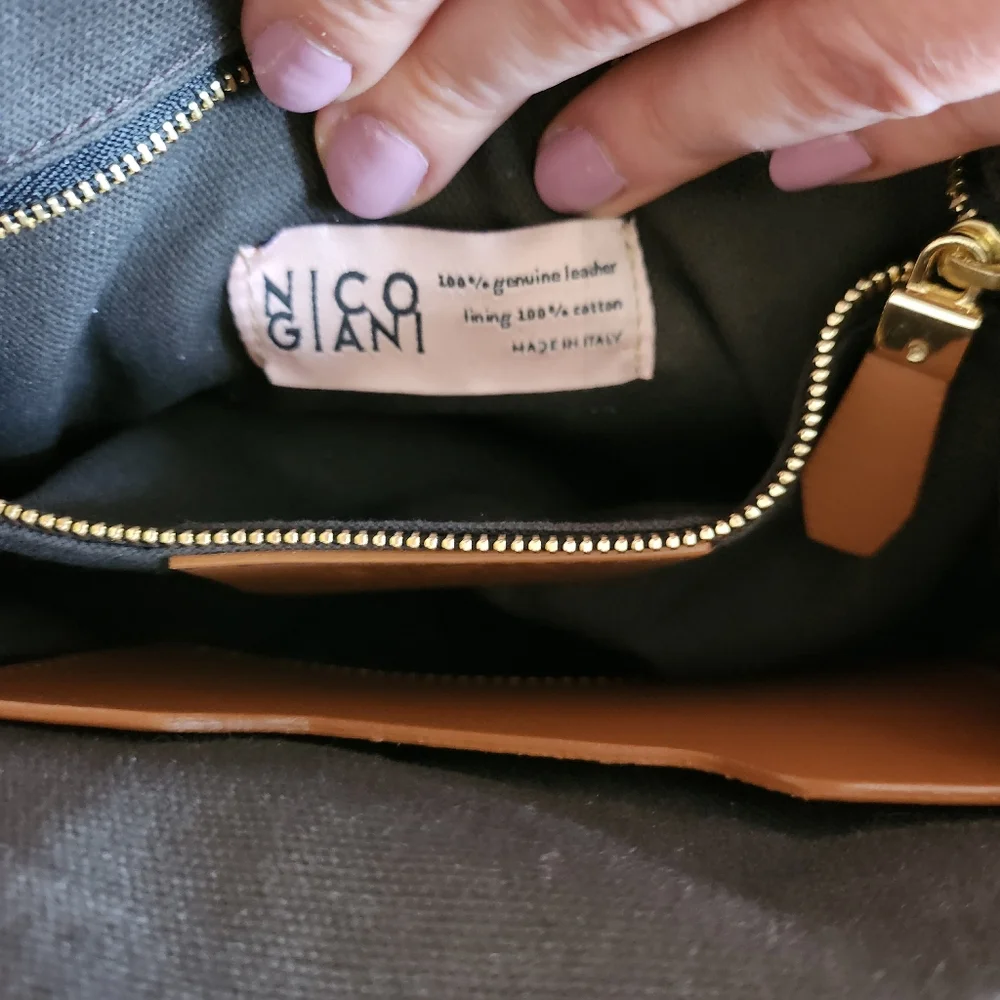 Nico Giani | Thea Small Bucket Bag - Picture 8 of 16